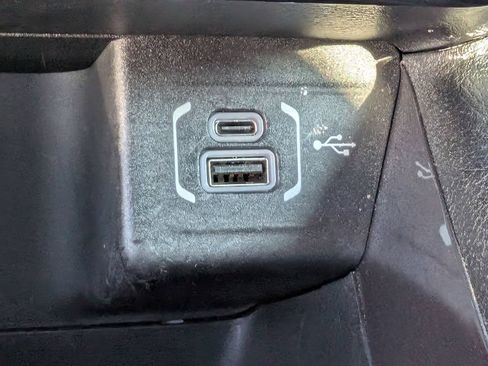 Used 2024 Jeep Compass Latitude AWD/4WD image 20