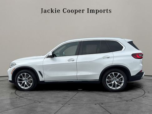 Used 2021 BMW X5 xDrive40i w/ Premium Package 2 image 2