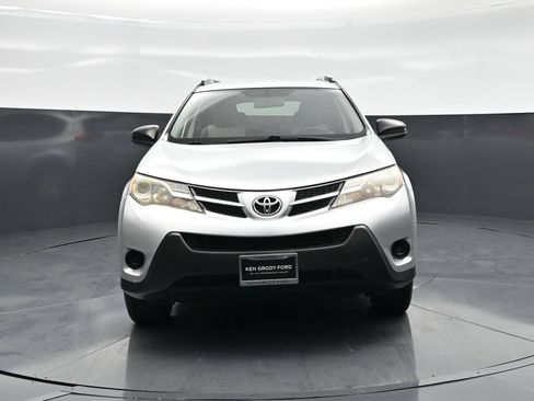 Used 2013 Toyota RAV4 LE FWD image 21