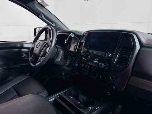 Used 2024 Nissan Titan PRO-4X w/ Pro-4x Convenience Package image 26