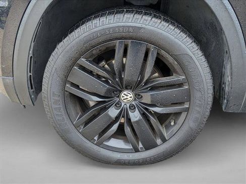 Used 2019 Volkswagen Atlas SEL image 23