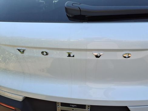 New 2026 Volvo XC40 B5 Plus w/ Protection Package Premier image 5