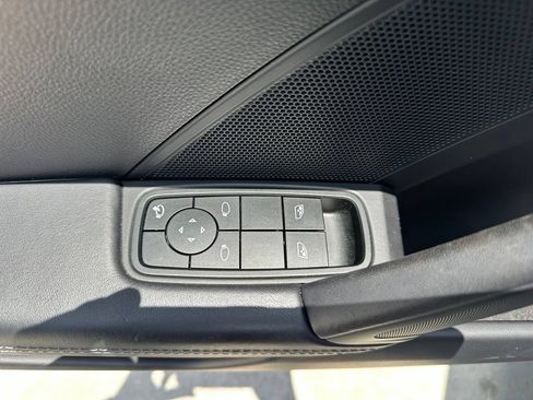 Certified 2024 Porsche 911 Carrera RWD image 18