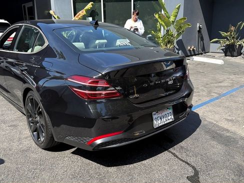Used 2023 Genesis G70 2.0T w/ Sport Prestige Package RWD image 3