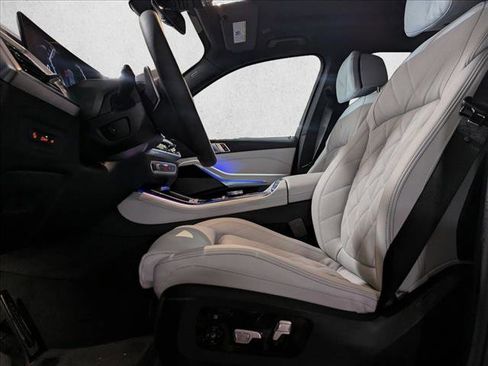 New 2026 BMW X5 xDrive40i w/ M Sport Package image 4