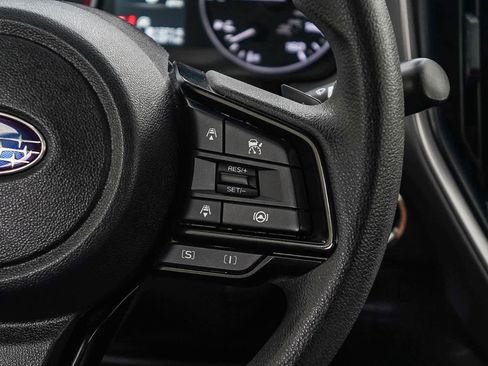 Used 2024 Subaru Crosstrek 2.0i Premium image 16