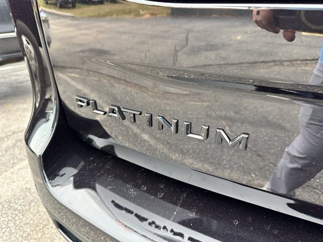 Used 2027 Ford Expedition Platinum w/ Stealth Performance Package AWD/4WD image 31