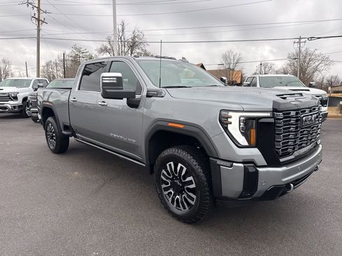 New 2026 GMC Sierra 2500 Denali Ultimate image 7