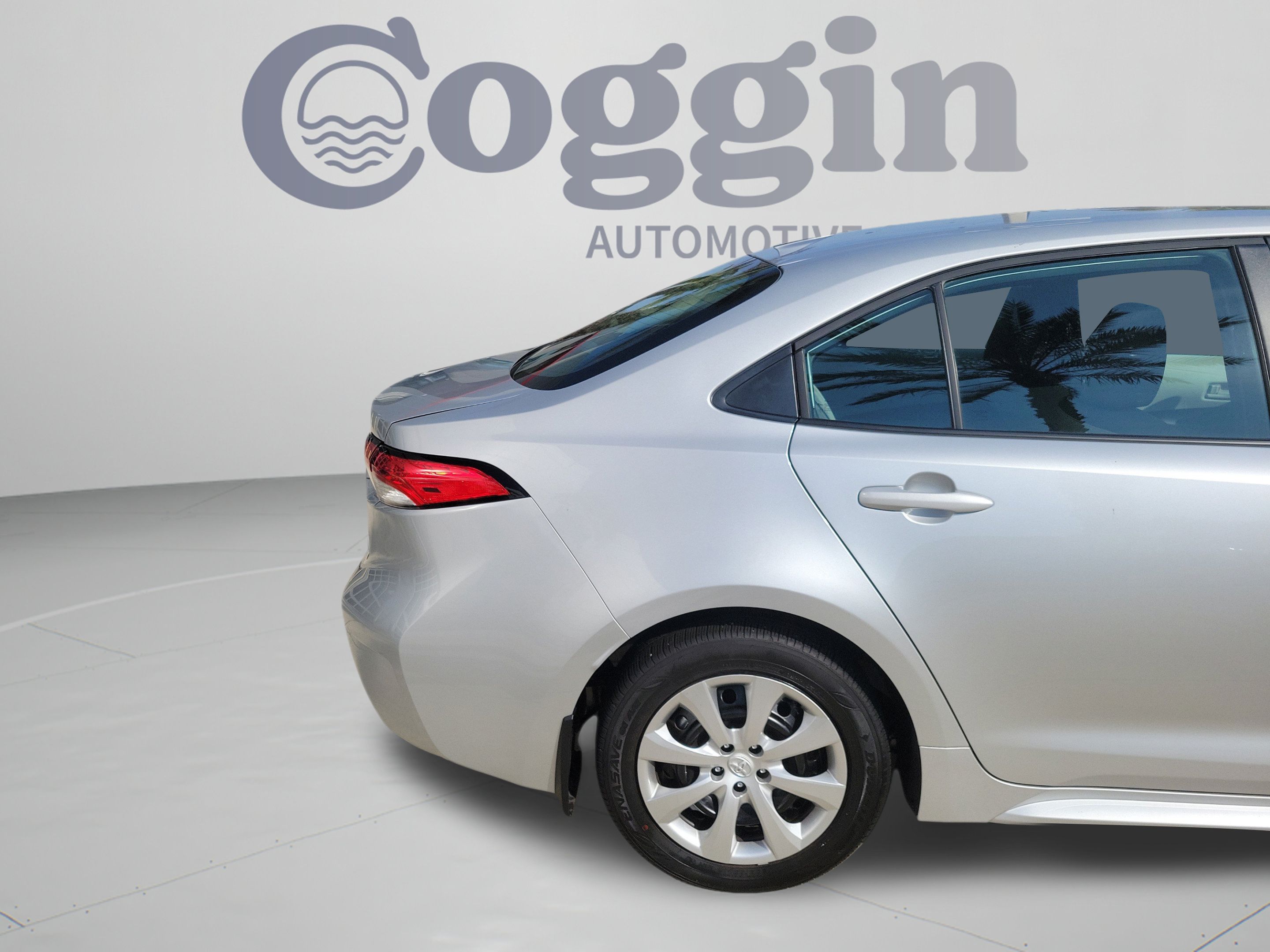 Used 2026 Toyota Corolla LE FWD image 34
