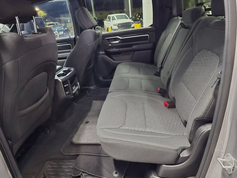 Certified 2025 RAM 1500 Big Horn AWD/4WD image 36