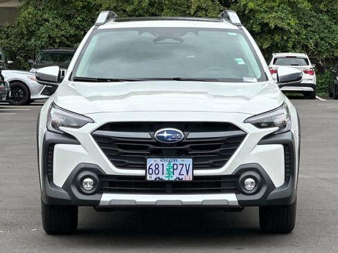 Used 2025 Subaru Outback Touring XT AWD/4WD image 9