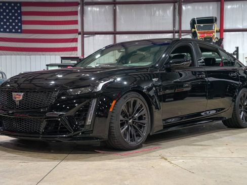 Used 2023 Cadillac CT5 V Blackwing image 1