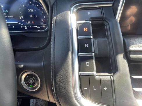 Used 2024 Chevrolet Tahoe LT AWD/4WD image 19