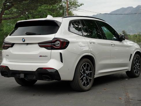 Used 2023 BMW X3 M40i AWD/4WD image 5
