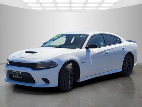 Used 2022 Dodge Charger R/T w/ Blacktop Package image 8