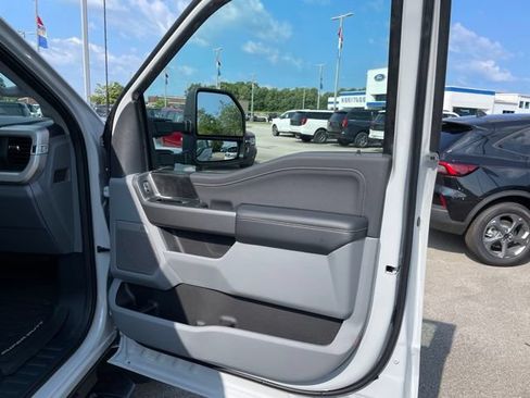 New 2026 Ford F250 XLT w/ XLT Premium Package AWD/4WD image 58