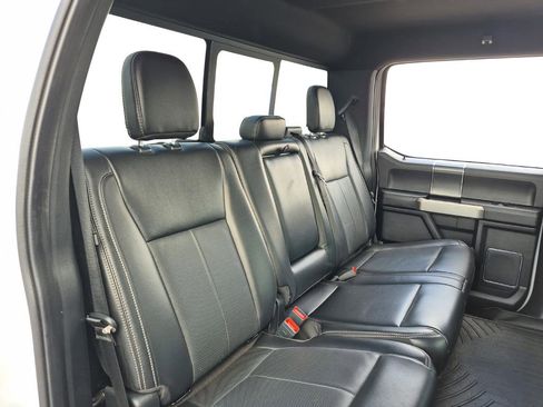 Used 2020 Ford F150 Lariat w/ Equipment Group 502A Luxury AWD/4WD image 31