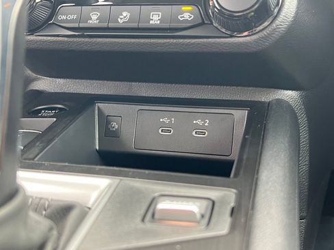 New 2026 Nissan Kicks SV image 26