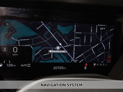 Used 2025 GMC Yukon Denali AWD/4WD image 3