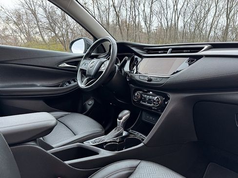 Used 2023 Buick Encore GX Essence w/ Experience Buick Package image 15