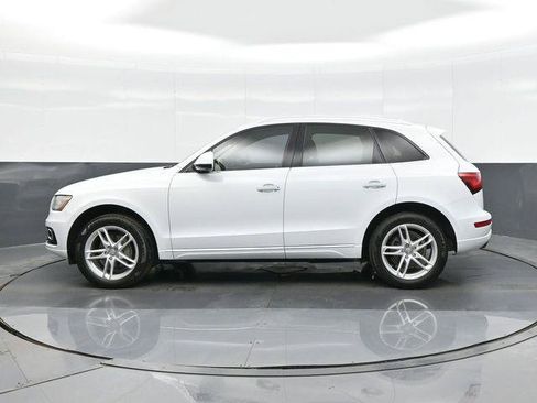 Used 2016 Audi Q5 2.0T Premium Plus w/ Technology Package AWD/4WD image 4
