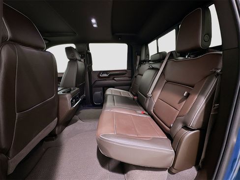 Used 2024 GMC Sierra 2500 Denali w/ Denali Reserve Package image 26