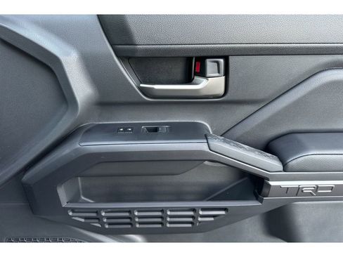 New 2025 Toyota Tacoma TRD Sport image 18