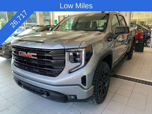 Used 2024 GMC Sierra 1500 Elevation AWD/4WD image 2