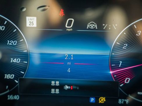 New 2026 Mercedes-Benz GLS 450 4MATIC image 47