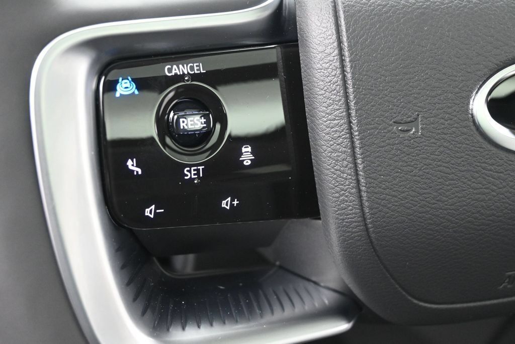 New 2027 INFINITI QX80 Luxe AWD/4WD image 13