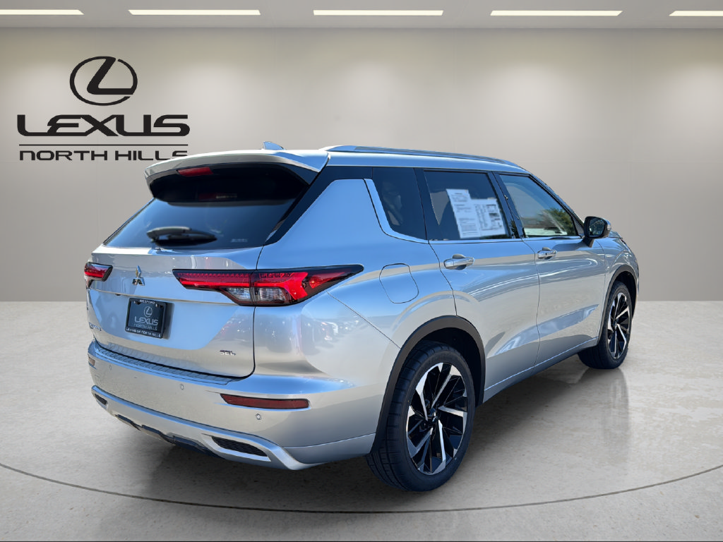 Used 2022 Mitsubishi Outlander SEL AWD/4WD image 6