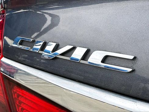 Used 2015 Honda Civic LX image 9