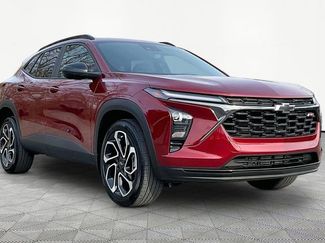 Used 2025 Chevrolet Trax RS w/ Driver Confidence Package 360° Tour