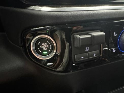 New 2026 Chevrolet Silverado 1500 LT AWD/4WD image 15