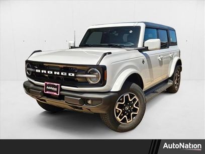 New 2025 Ford Bronco Outer Banks