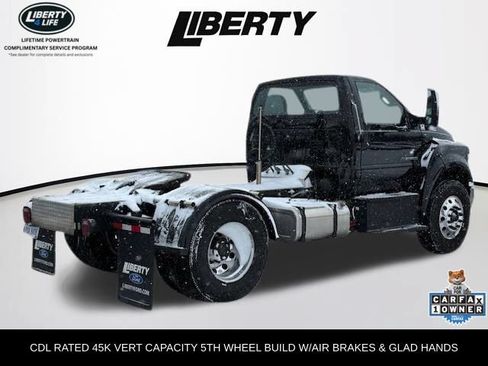 Used 2025 Ford F750 2WD Regular Cab Super Duty image 3