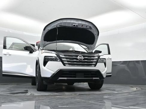 Used 2026 Nissan Rogue Platinum w/ Platinum Premium Package AWD/4WD image 53