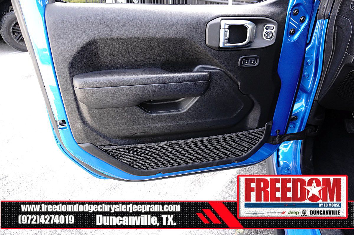Used 2025 Jeep Gladiator Sport AWD/4WD image 41