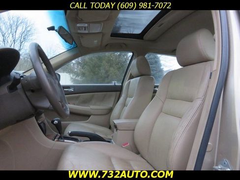 Used 2004 Honda Accord EX image 19