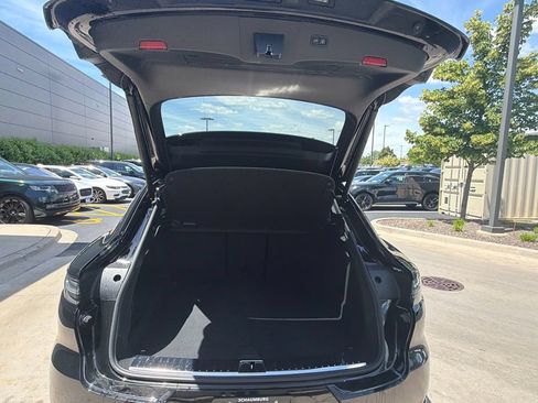 Used 2023 Porsche Cayenne GTS AWD/4WD image 15