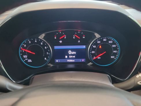 Used 2023 Chevrolet Equinox RS AWD/4WD image 13