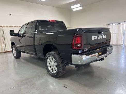 New 2026 RAM 2500 Big Horn AWD/4WD image 6