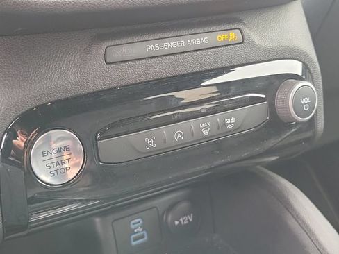 Used 2023 Ford Escape ST-Line w/ Tech Pack #1 AWD/4WD image 18