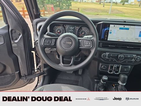 New 2026 Jeep Gladiator Sport image 13