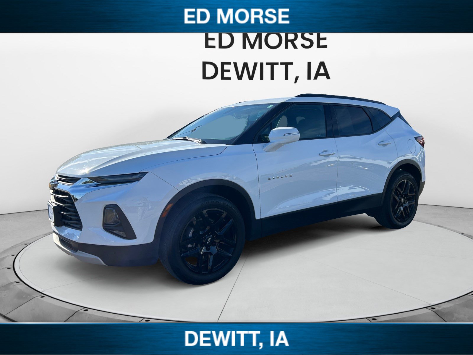 Used 2020 Chevrolet Blazer LT FWD image 1