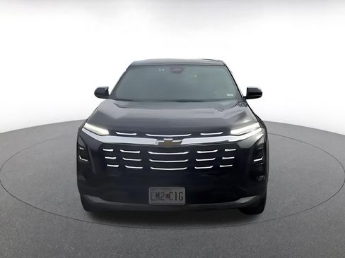 Used 2025 Chevrolet Equinox LT FWD image 4