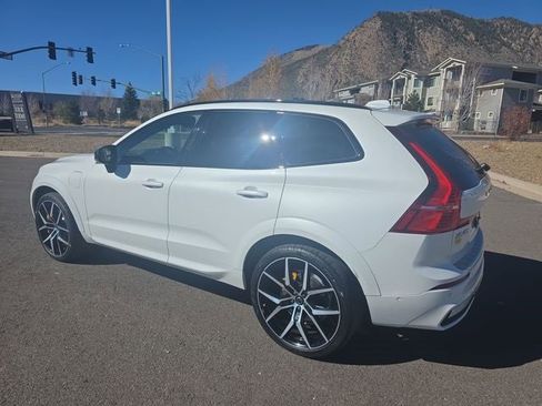 Used 2024 Volvo XC60 T8 Polestar w/ Protection Package Premier image 5