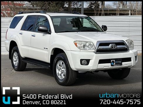Used 2007 Toyota 4Runner SR5 AWD/4WD image 1
