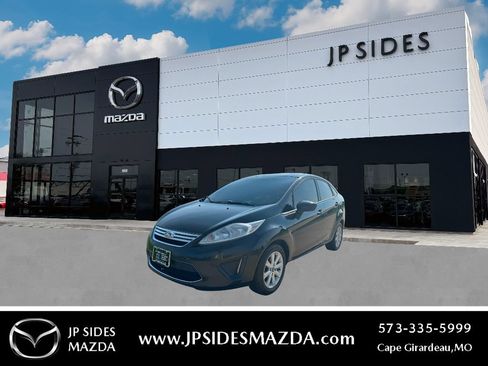 Used 2011 Ford Fiesta SE w/ 203A Rapid Spec Order Code FWD image 1