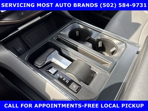 Used 2024 Ford F150 Lightning Lariat w/ Max Trailer Tow Package image 31